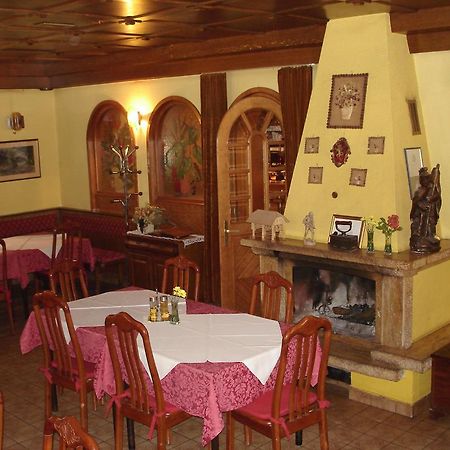 Penzion Gostilna Keber Domžale Exteriér fotografie